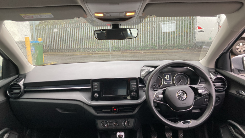 Skoda Fabia 1.0 MPI 80 SE Comfort 5dr Petrol Hatchback